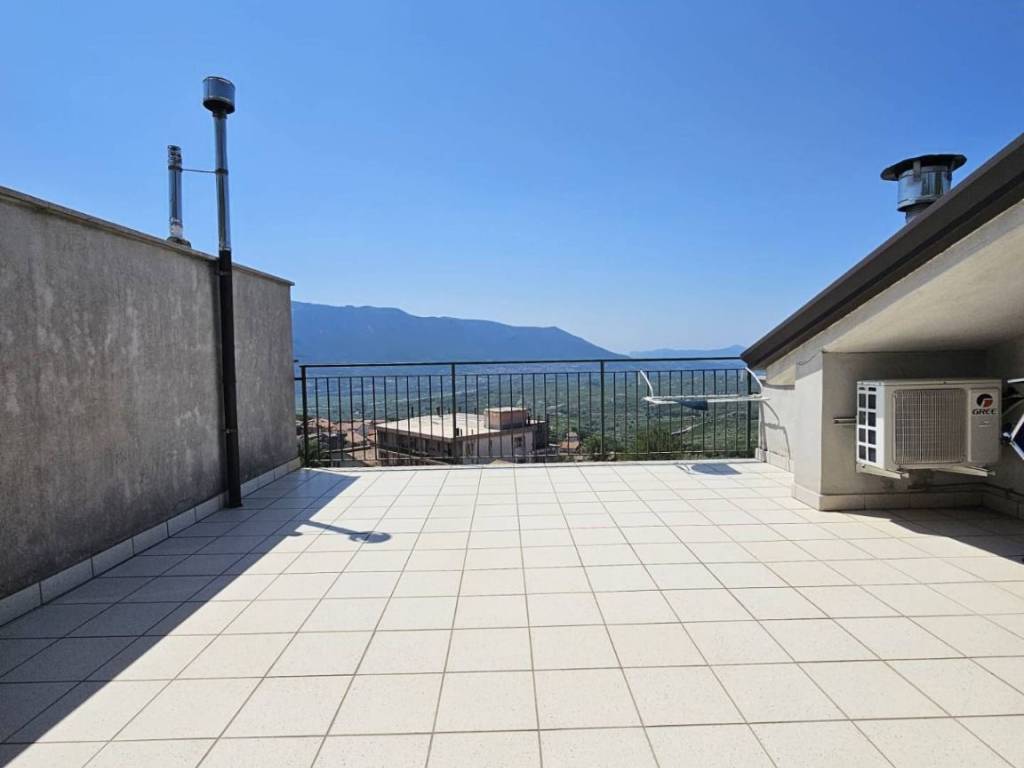 Appartamento a Guardia sanframondi in Via Sant'Anna - Foto 2