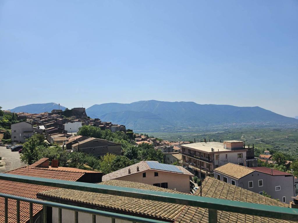 Appartamento a Guardia sanframondi in Via Sant'Anna - Foto 4