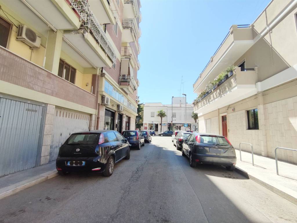 Box / garage a Brindisi in Via Pontinia - Foto 2