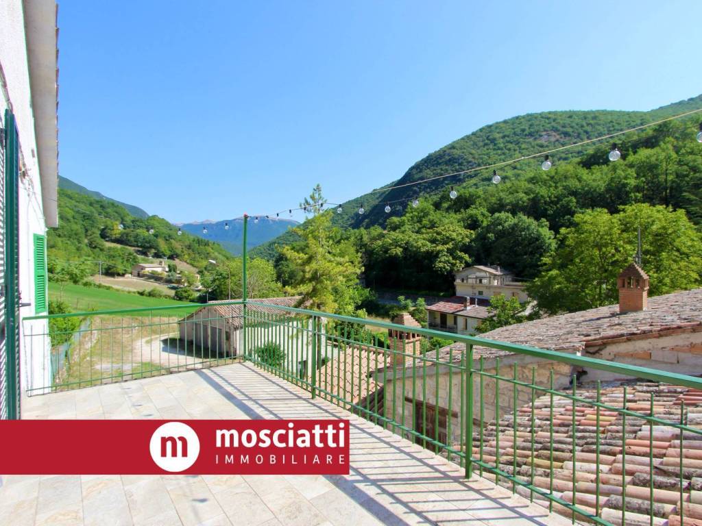 Casa indipendente a Sefro in Via Dell'Olmo, 19 - Foto 3