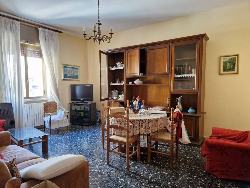 Appartamento a Foggia in Via Attilio Tibollo, 27 - Foto 2