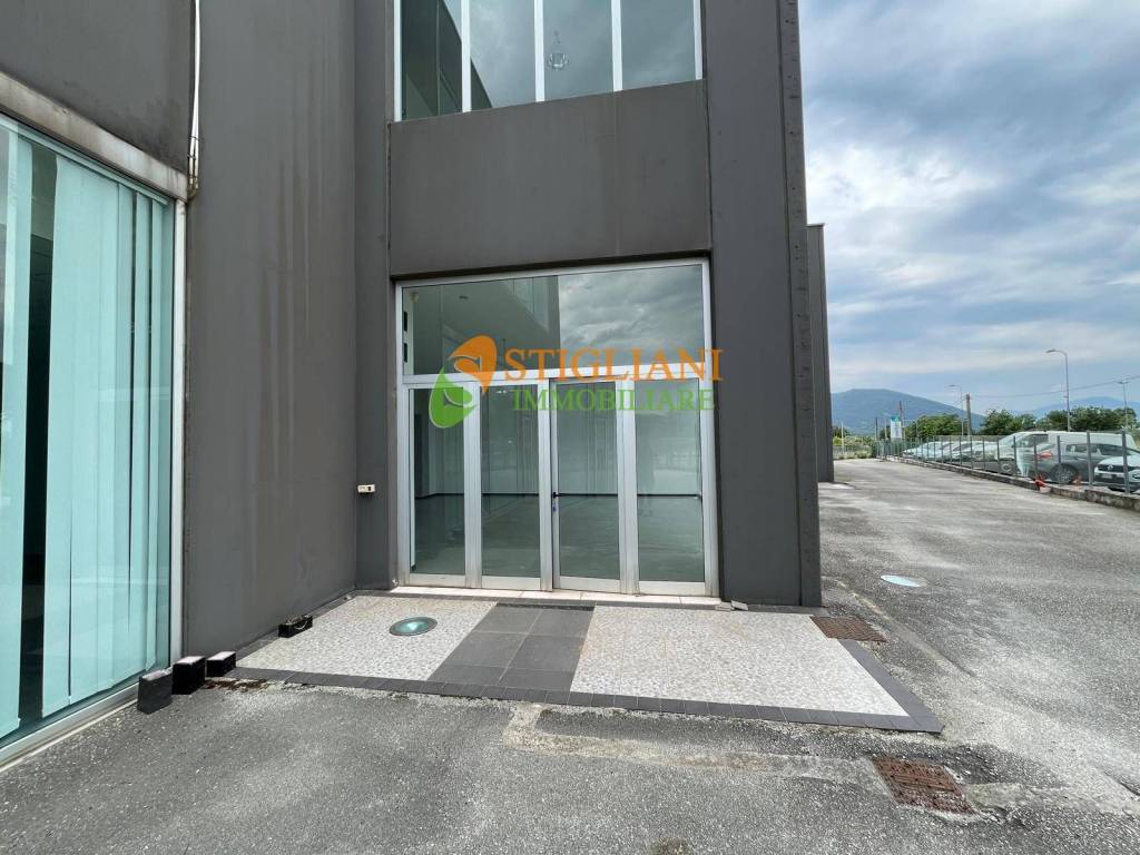 Immobile a Monteroduni in SS85 Z.I. Spinete, Monteroduni - Foto 3