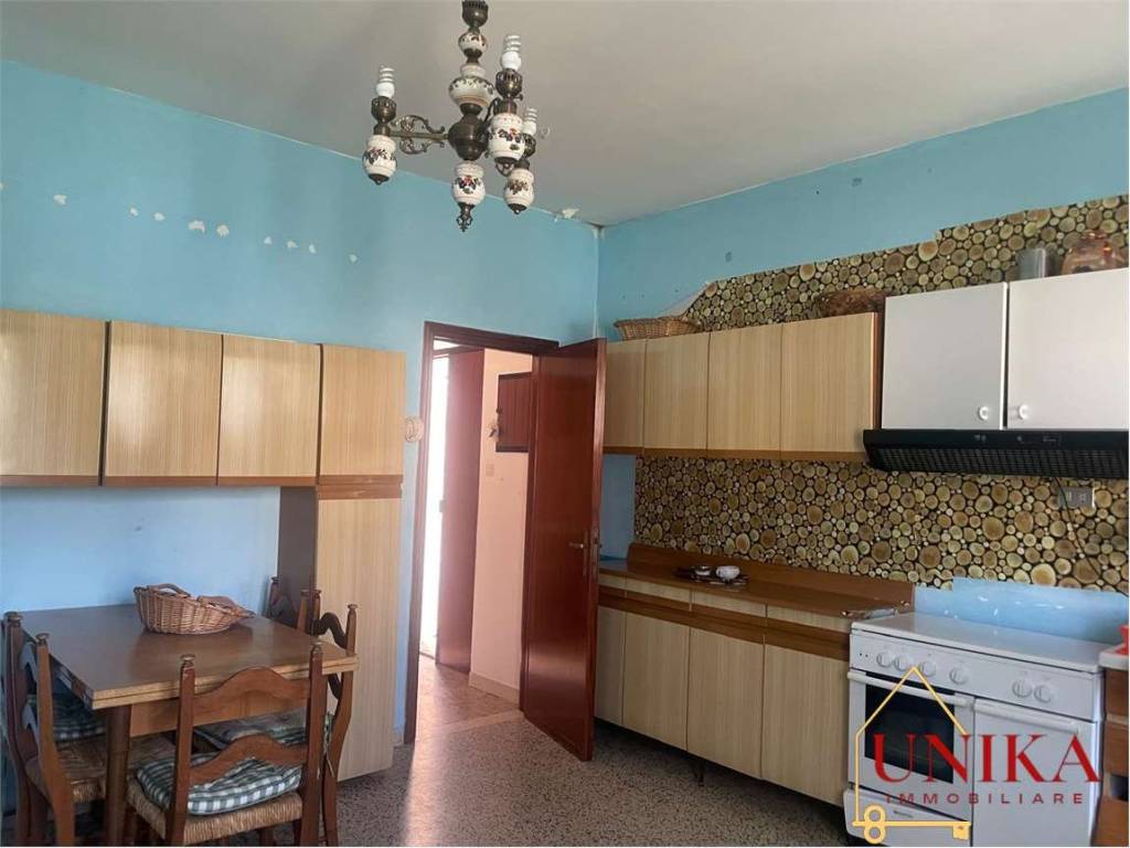 Palazzo / stabile a Guardea in VIA DELLE CASE , 43 - Foto 2