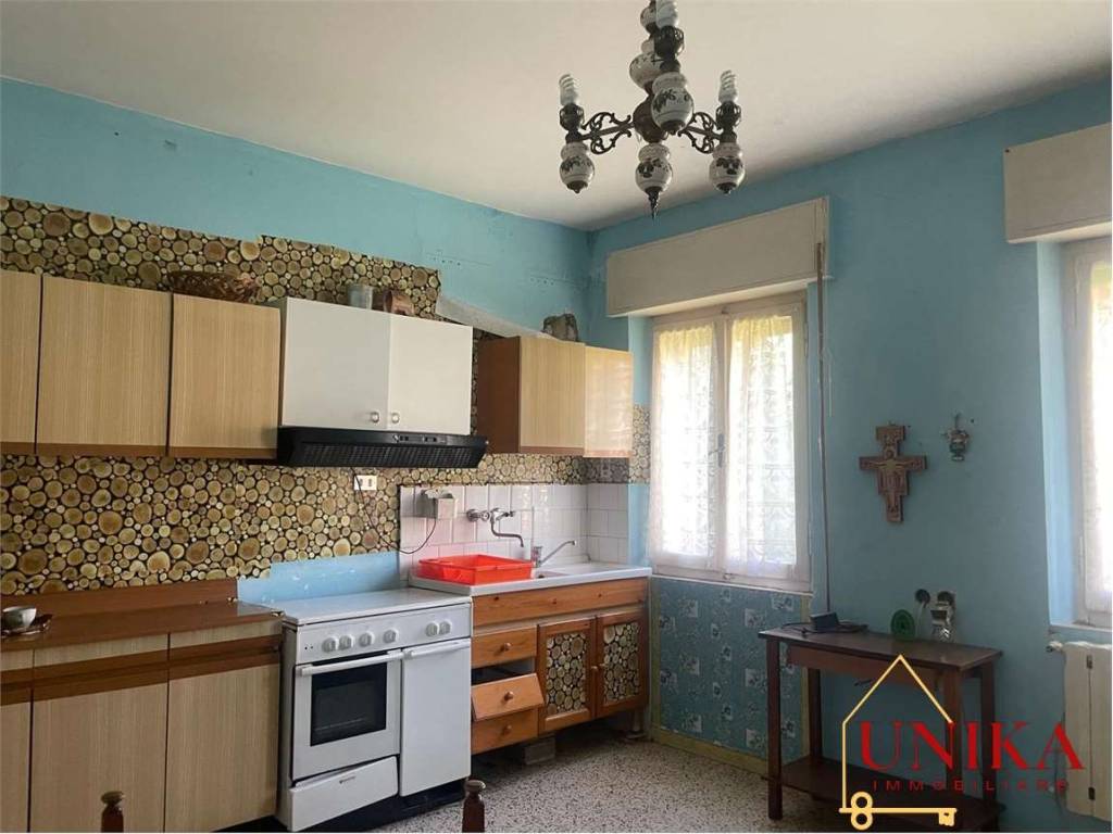 Palazzo / stabile a Guardea in VIA DELLE CASE , 43 - Foto 4
