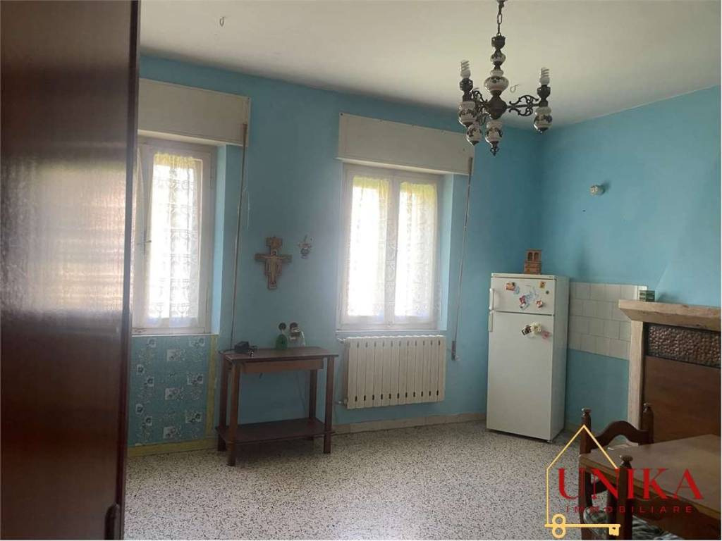 Palazzo / stabile a Guardea in VIA DELLE CASE , 43 - Foto 5