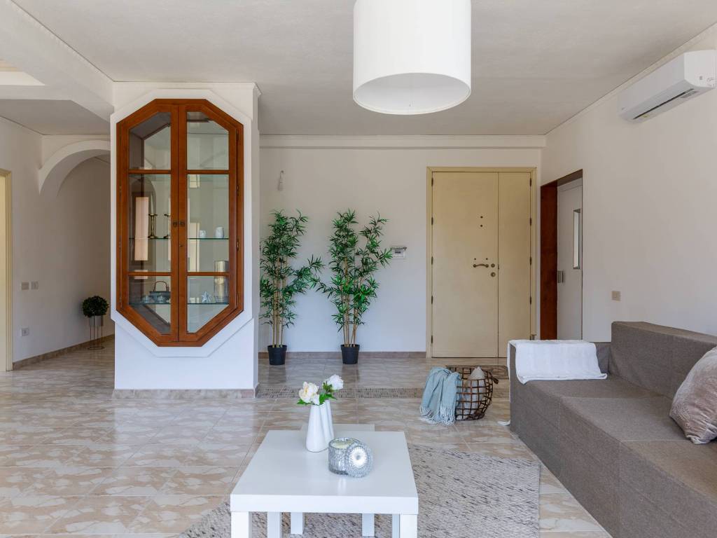 Villa a Quartu sant'elena in Via Budapest, 56 - Foto 4