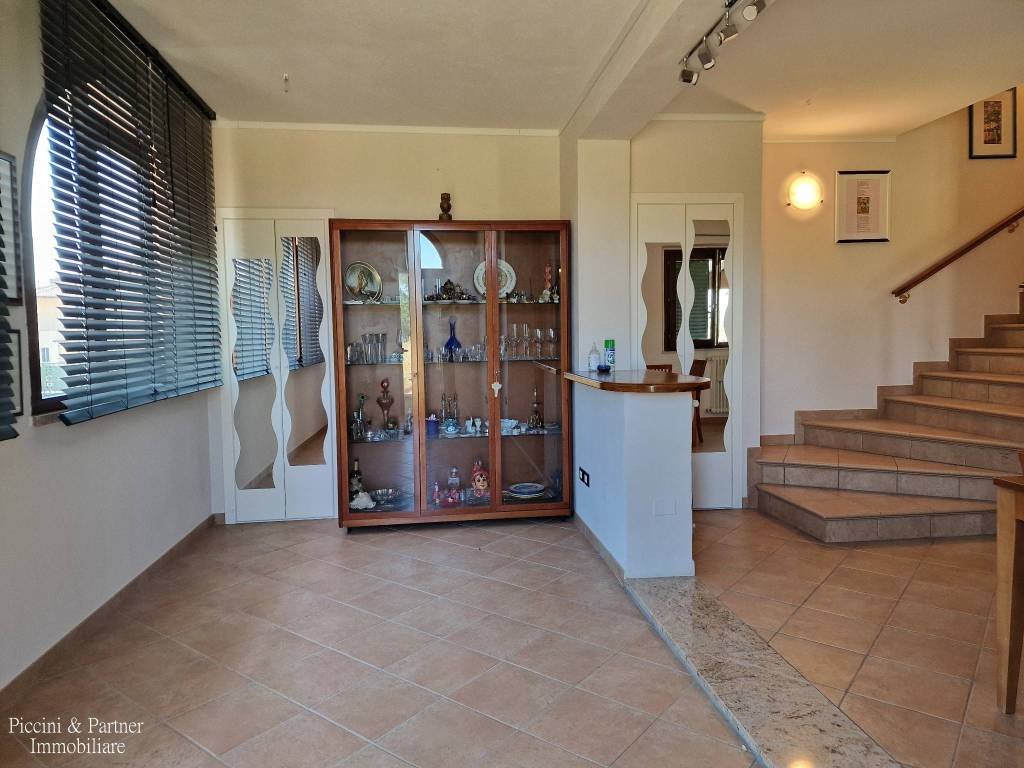 Villa a Castiglione del lago in Via Trasimeno - Foto 5