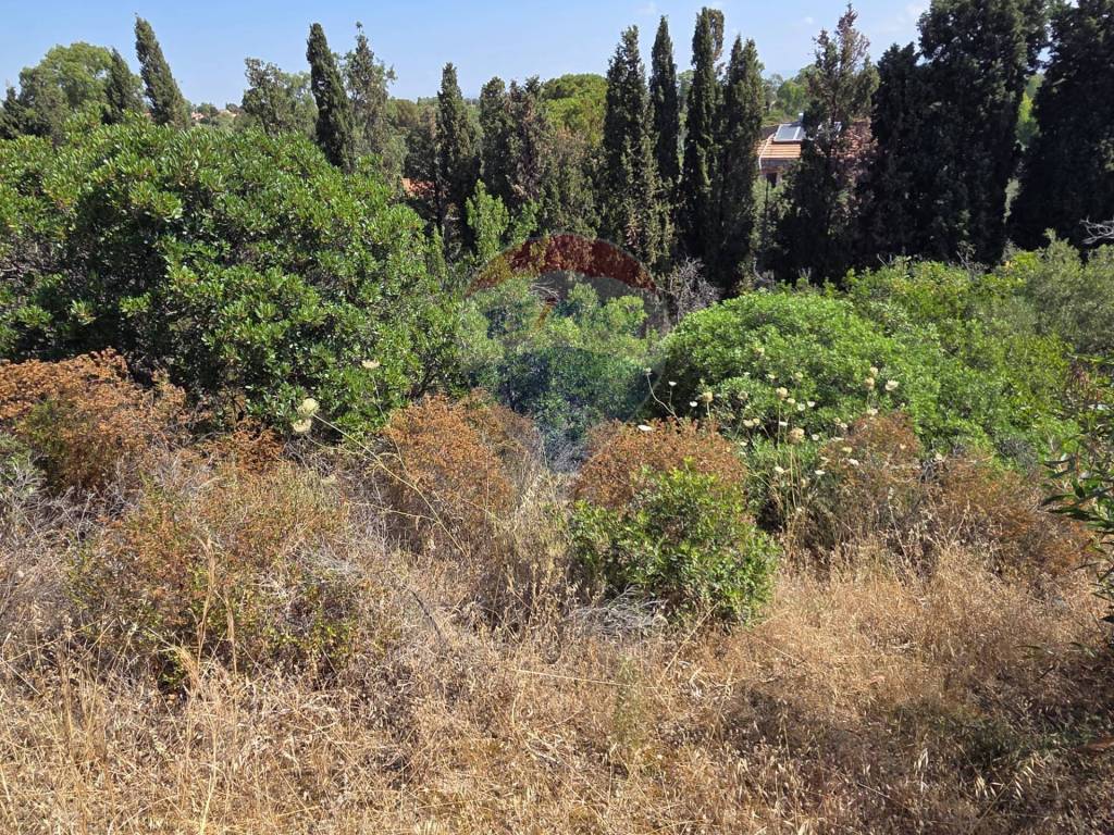 Terreno a Capoterra in strada 19 - Foto 3