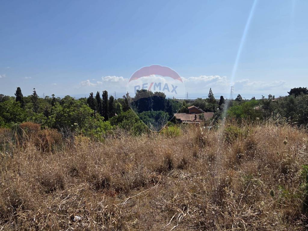 Terreno a Capoterra in strada 19 - Foto 4