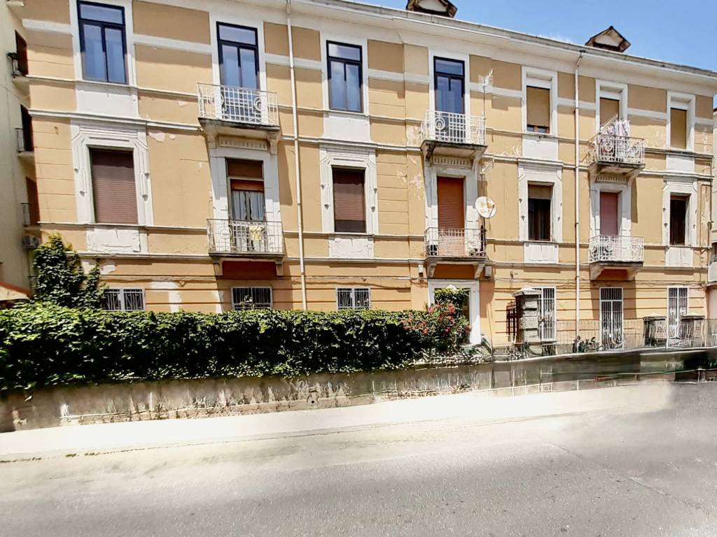 Appartamento a Catanzaro in Via Vittorio Veneto - Foto 2