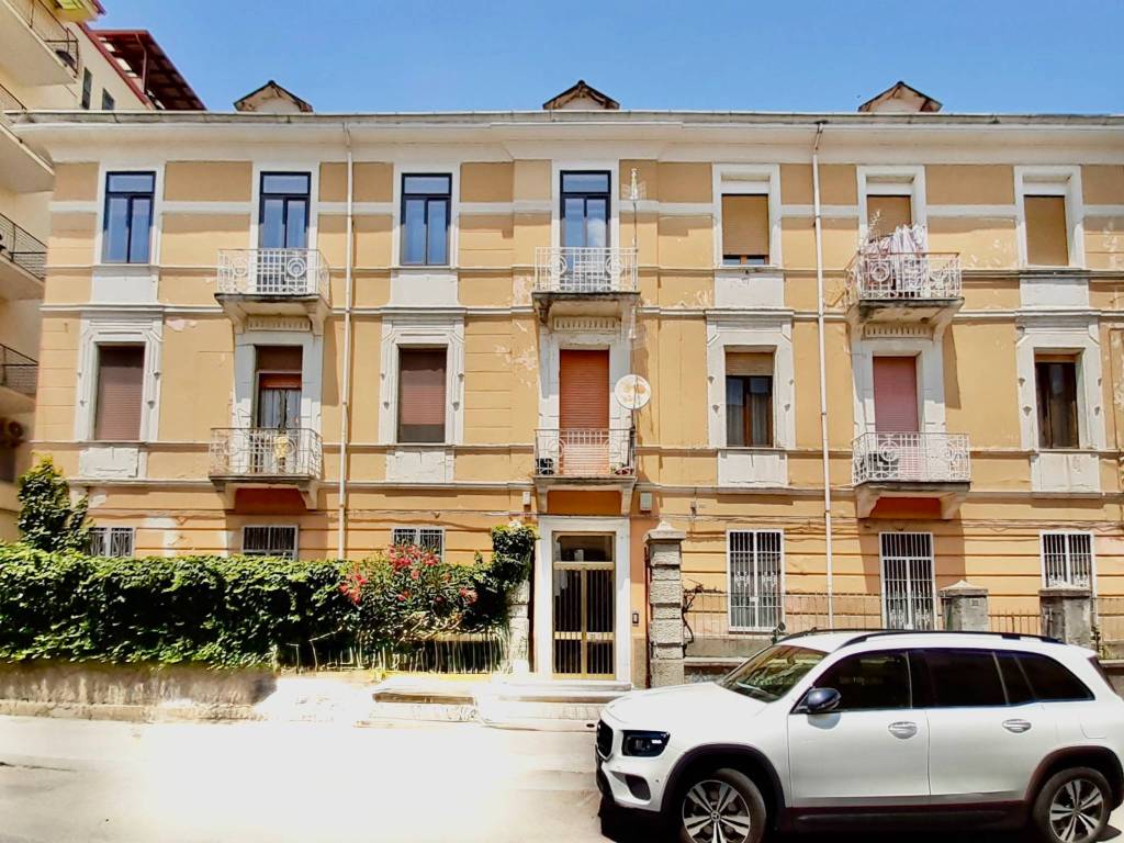 Appartamento a Catanzaro in Via Vittorio Veneto - Foto 4