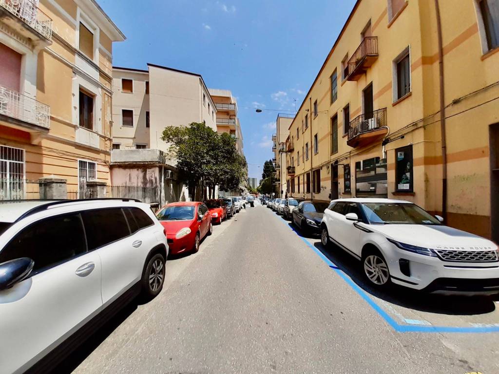 Appartamento a Catanzaro in Via Vittorio Veneto - Foto 5