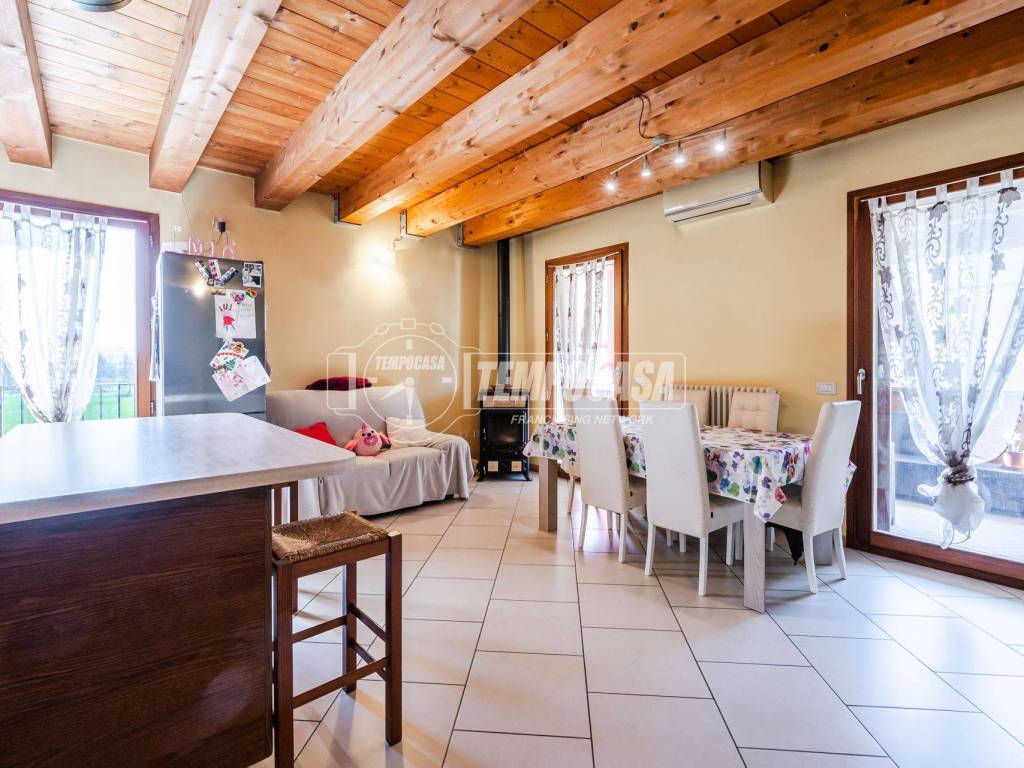 Appartamento a Faenza in Piazza Don Lorenzo Milani, Reda 17 - Foto 2