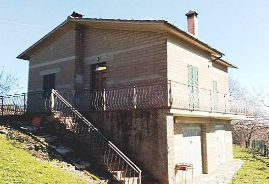 Rustico / casale a Sorano in Strada Provinciale Montevitozzo S.N.C. - Foto 3