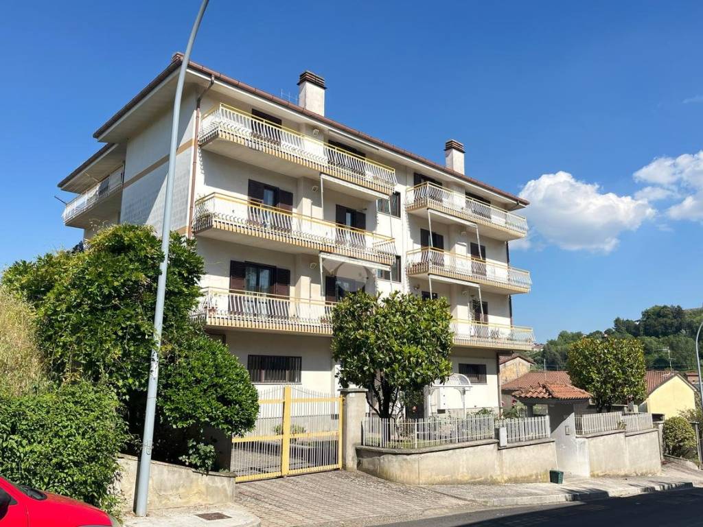 Appartamento a San giorgio del sannio in Via de sanctis, 33 - Foto 2