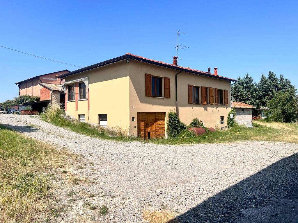 Villa a Langhirano in Via Don Mario Cenci, 15 - Foto 3