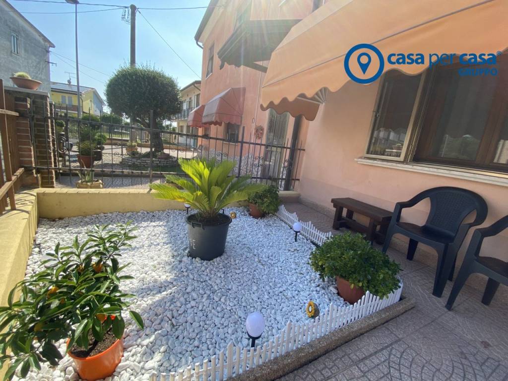 Villa a Papozze in Papozze, Via Morandi - Foto 4
