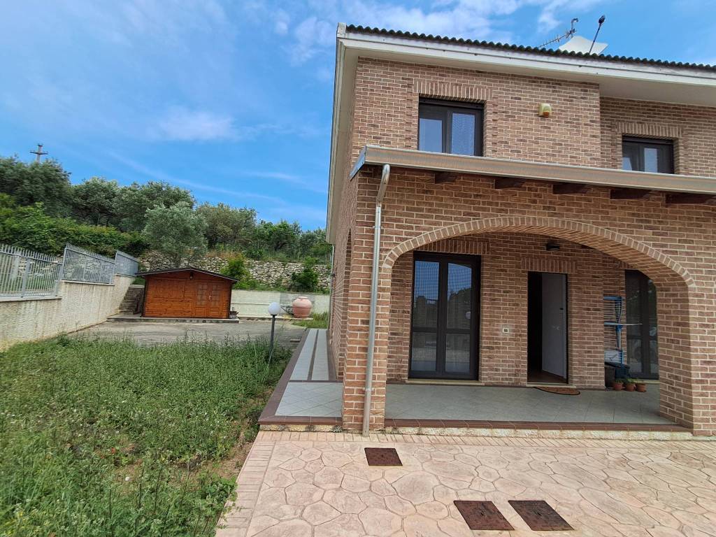 Villa a Catanzaro in Contrada Petrosa - Foto 2