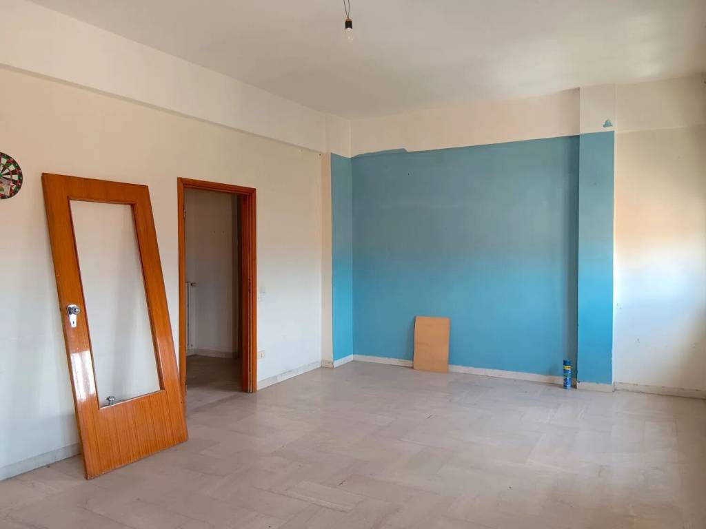 Appartamento a Pistoia in Via Macallè - Foto 3