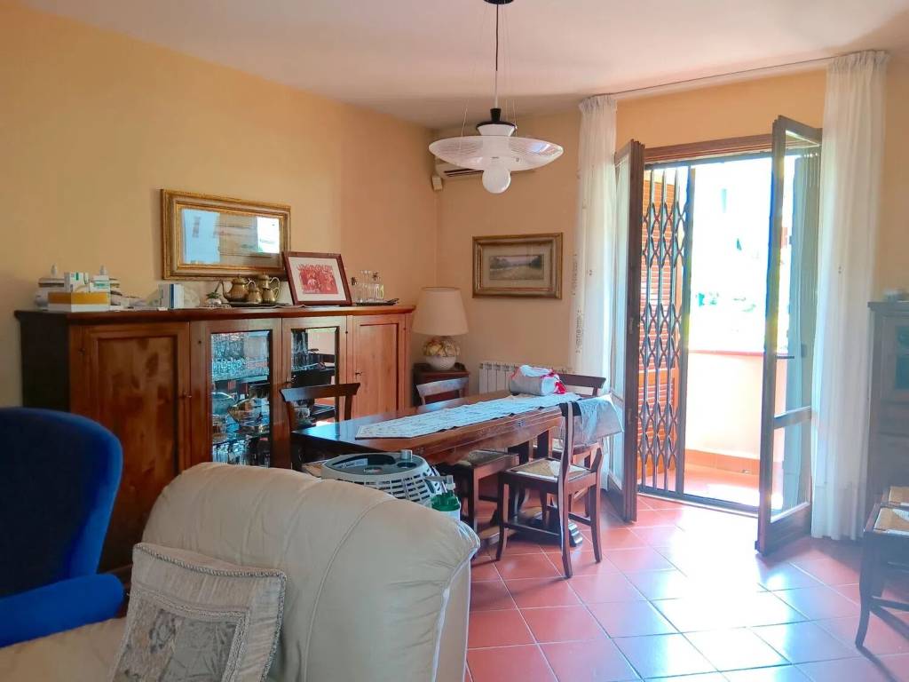 Casa indipendente a Pistoia in Via Maggio - Foto 2