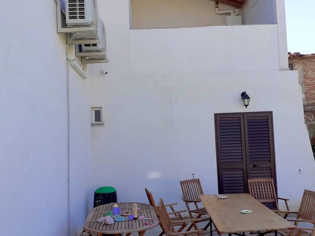 Villa a Pistoia in Strada Provinciale di Montalbano, 17 - Foto 4