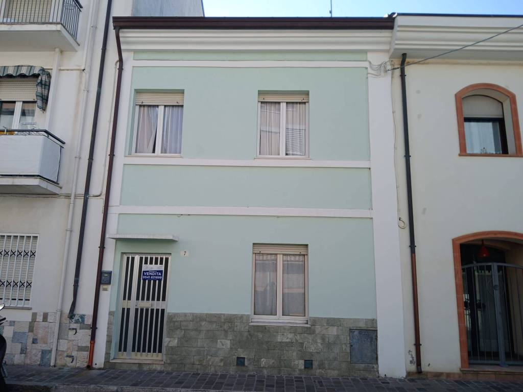 Villa a Cattolica in Via Alessandro Volta, 7 - Foto 2