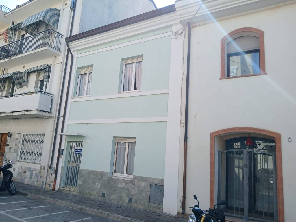 Villa a Cattolica in Via Alessandro Volta, 7 - Foto 4