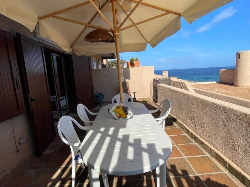 Appartamento a Isola del giglio in Via di Mezzo Franco, 24 - Foto 4