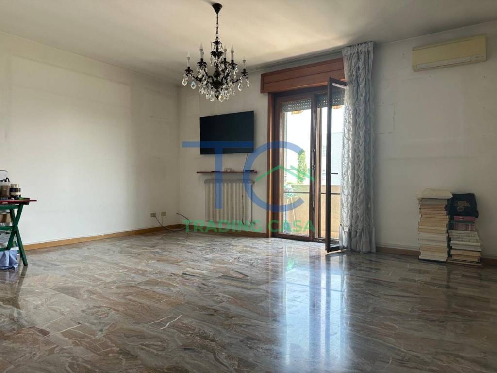 Appartamento a Piacenza in Via Carlo Cattaneo - Foto 5