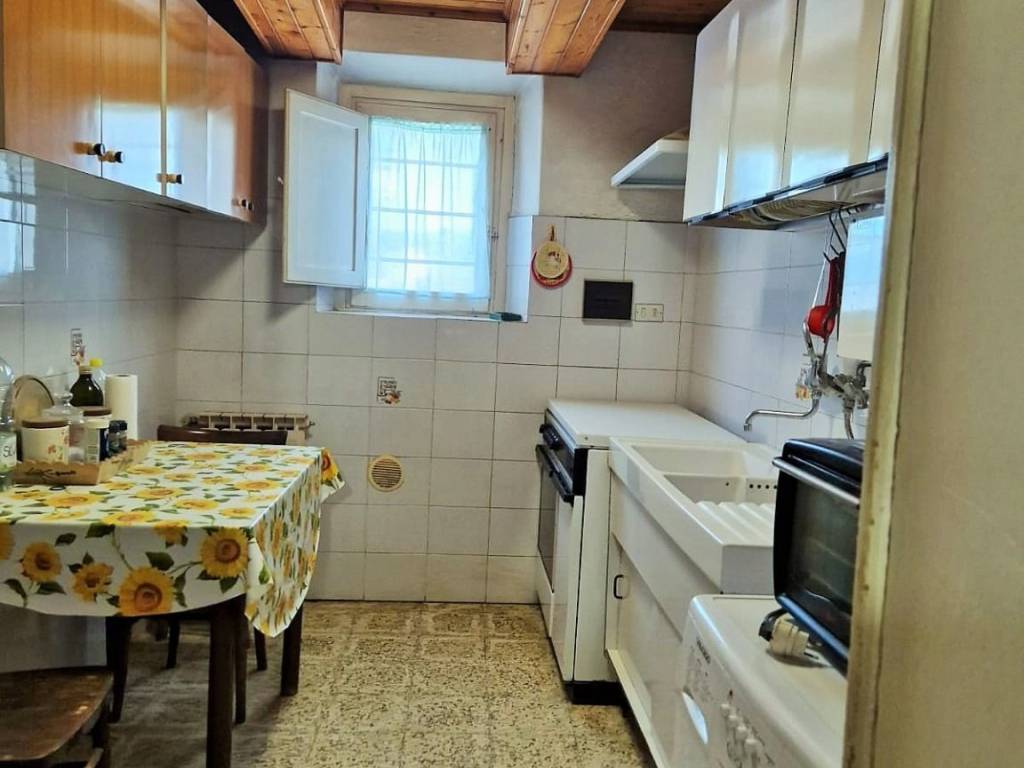 Casa indipendente a Serravalle pistoiese in Via Provinciale Montalbano, 230 - Foto 5