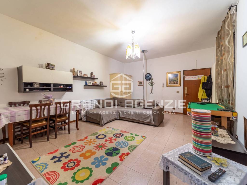 Appartamento a Parma in Via Luigi e Salvatore Marchesi - Foto 3