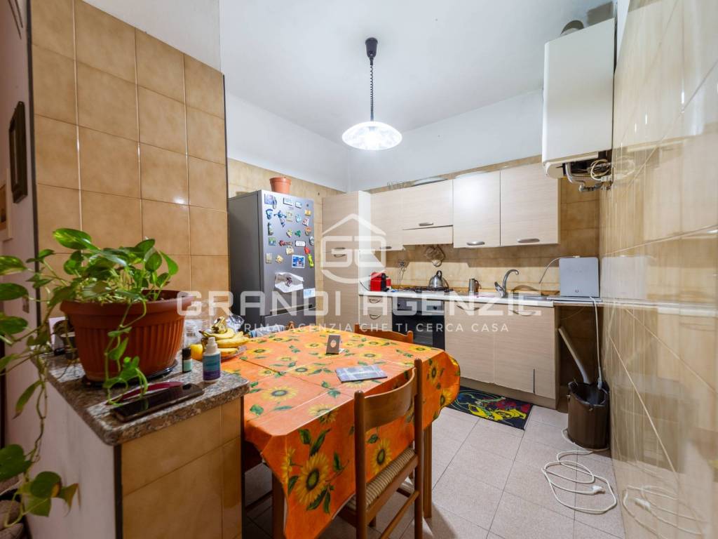 Appartamento a Parma in Via Luigi e Salvatore Marchesi - Foto 4