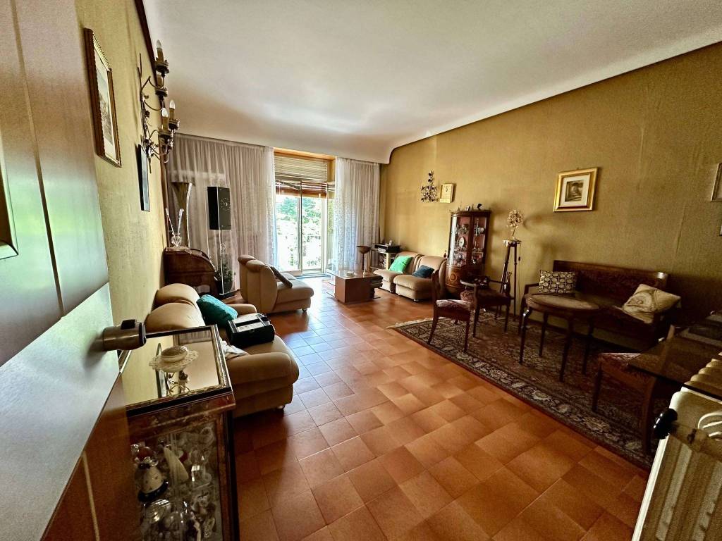 Casa indipendente a Ragusa in Via Dante Alighieri - Foto 5
