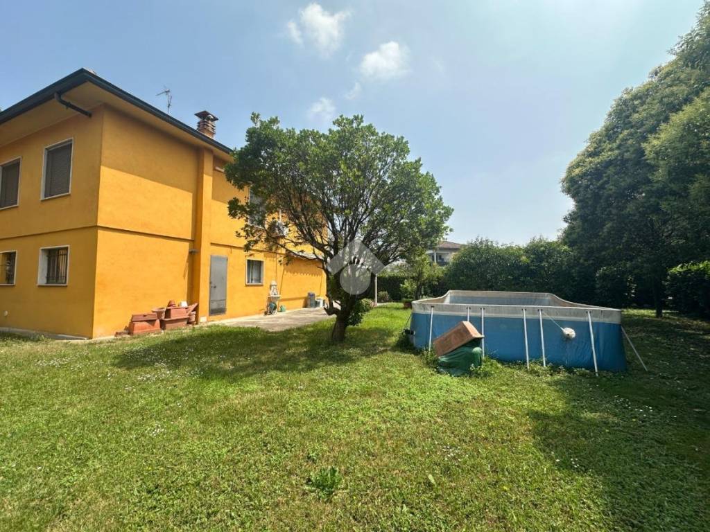 Villa a Trescore cremasco in Via groppelli, 3 - Foto 2