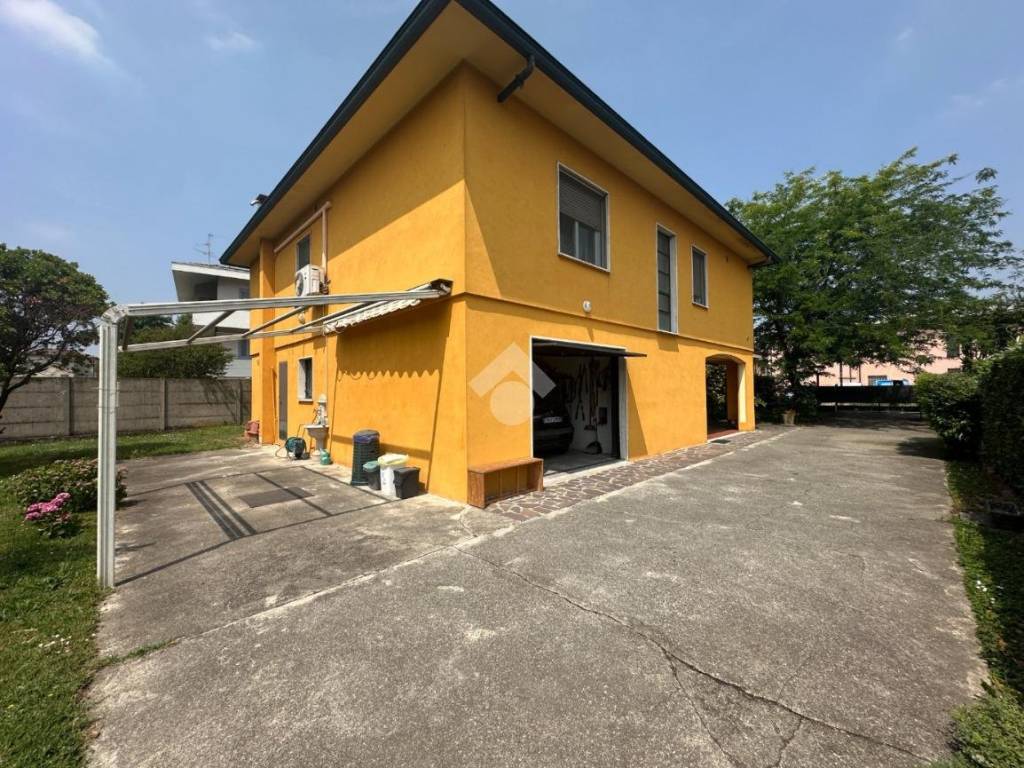 Villa a Trescore cremasco in Via groppelli, 3 - Foto 3