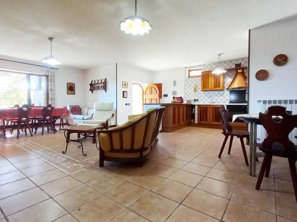 Appartamento a Rionero sannitico in CONTRADA PREDALVE snc - Foto 5