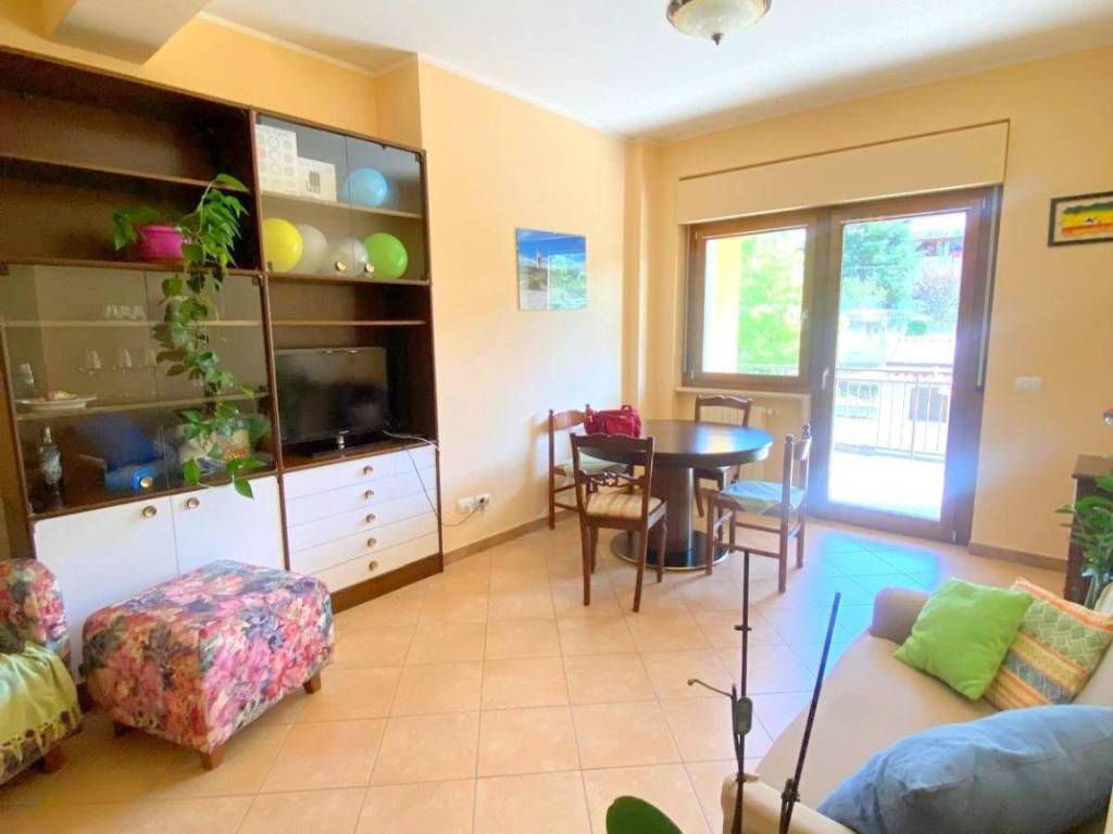 Appartamento a L'aquila in Via Lussemburgo, 10 - Foto 4