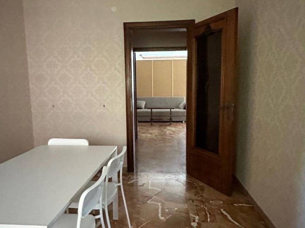 Appartamento a Ferrara in Viale Cesare Battisti, 23 - Foto 2