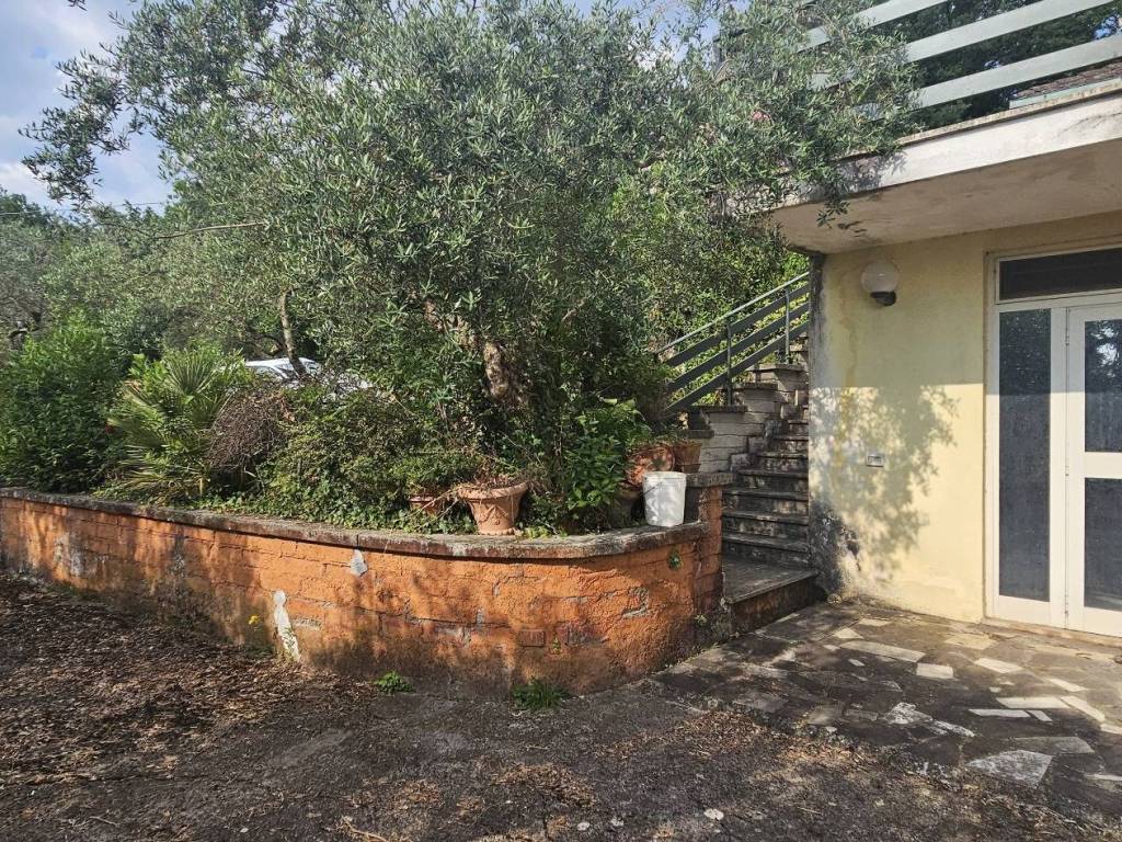 Villa a Veroli in Via della Madonna del Pianto - Foto 4