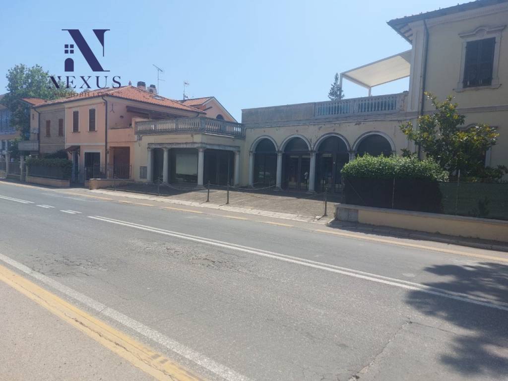 Immobile a Fano in Via Roma 145-147 - Foto 2