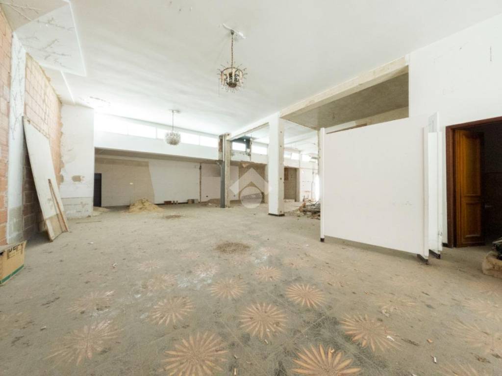 Appartamento a Manfredonia in Via Giuseppe di Vittorio - Foto 4