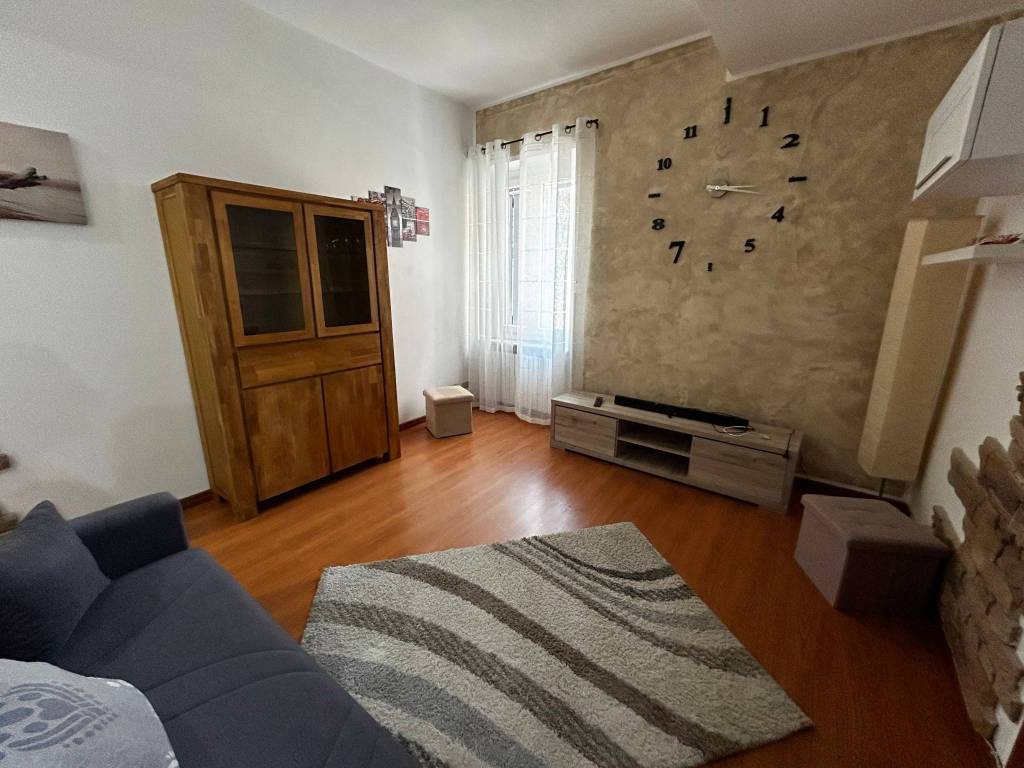 Appartamento a Alessandria in Piazza Valfrè - Foto 3