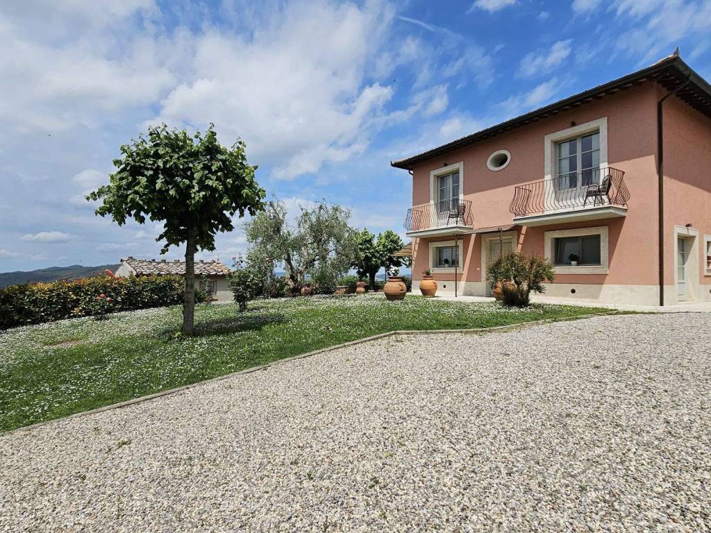 Villa a Casole d'elsa in Viale della Rimembranza - Foto 3