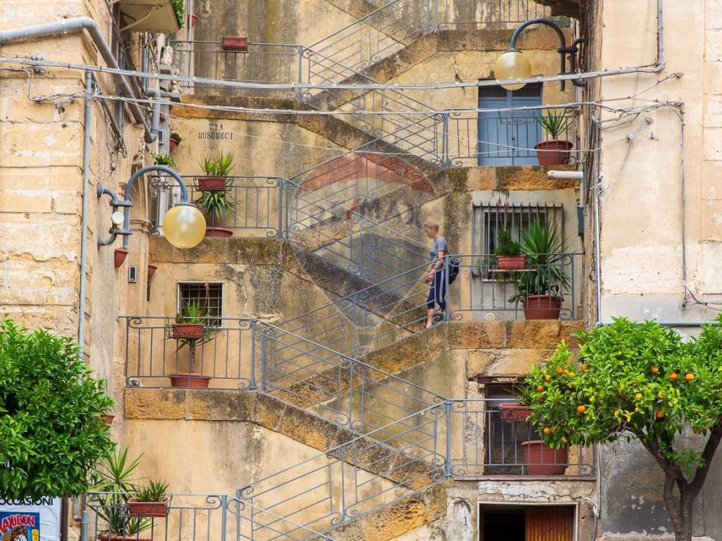 Casa indipendente a Leonforte in Corso Umberto, 64 - Foto 2