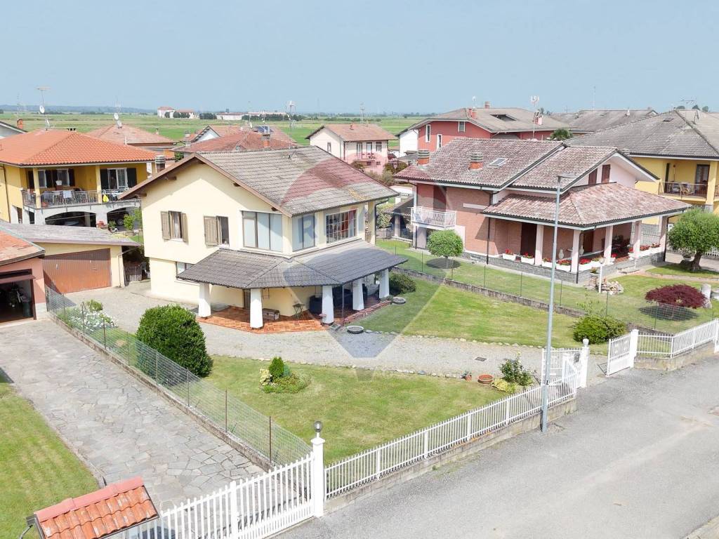 Villa a Salussola in Via Don Mania - Foto 3