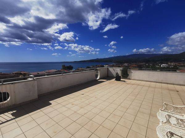 Attico / mansarda a Montepaone in Via Alcide De Gasperi - Foto 4