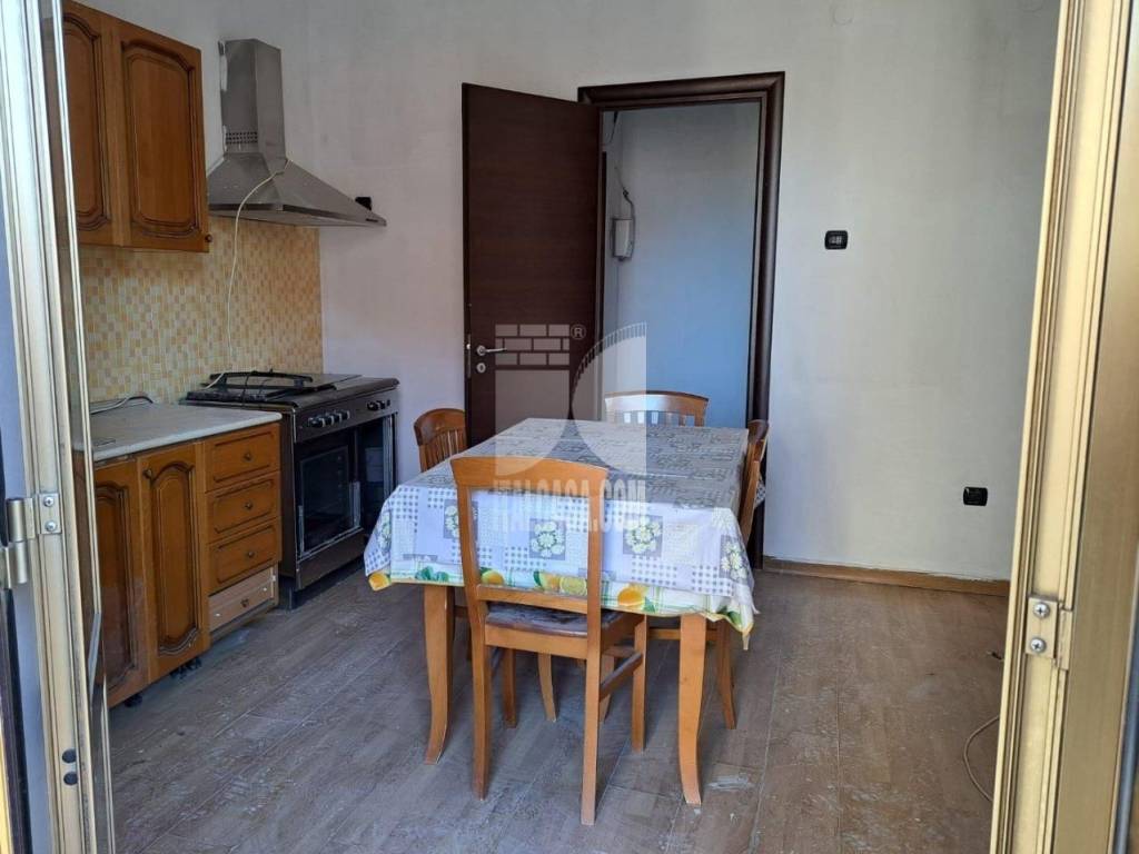 Appartamento a Crotone in Via Giuseppe di Vittorio - Foto 5