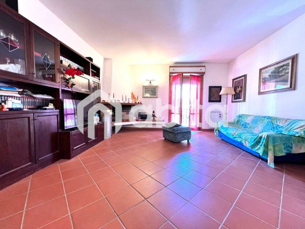 Appartamento a Montevarchi in Via Giacomo Puccini - Foto 2