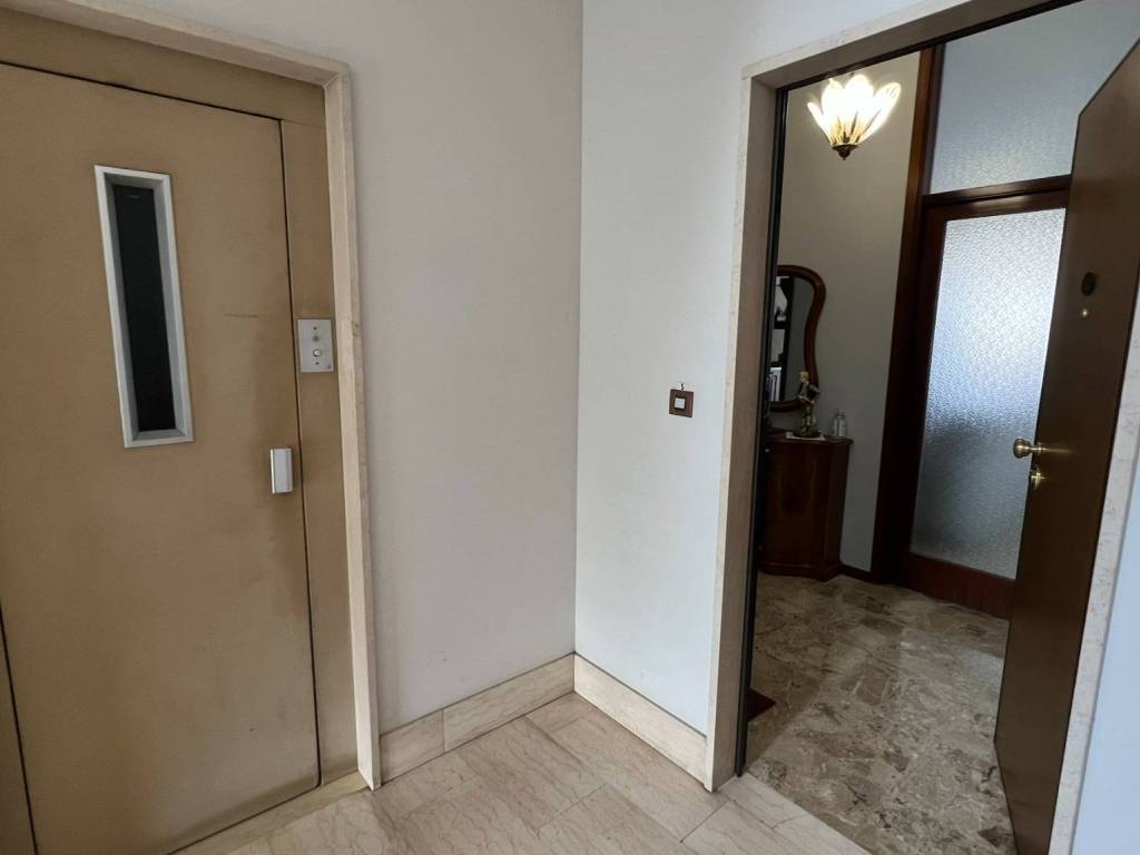 Appartamento a Alessandria in Via Cardinale Carlo Caselli, 4 - Foto 2