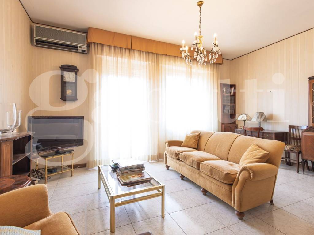 Appartamento a Cagliari in Via Curie, sn - Foto 2